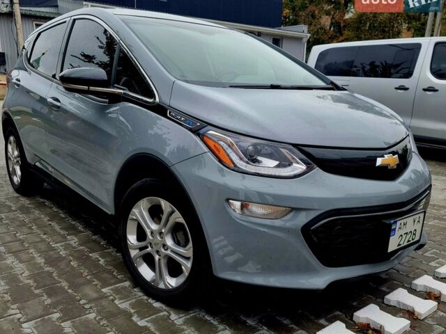 Сірий Шевроле Bolt EV, об'ємом двигуна 0 л та пробігом 69 тис. км за 15500 $, фото 1 на Automoto.ua