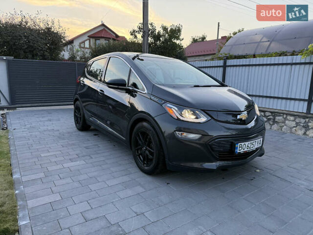 Серый Шевроле Bolt EV, объемом двигателя 0 л и пробегом 159 тыс. км за 12500 $, фото 1 на Automoto.ua