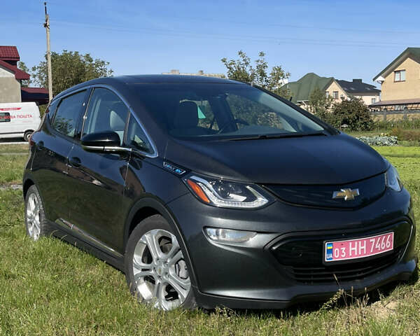 Серый Шевроле Bolt EV, объемом двигателя 0 л и пробегом 99 тыс. км за 16300 $, фото 1 на Automoto.ua