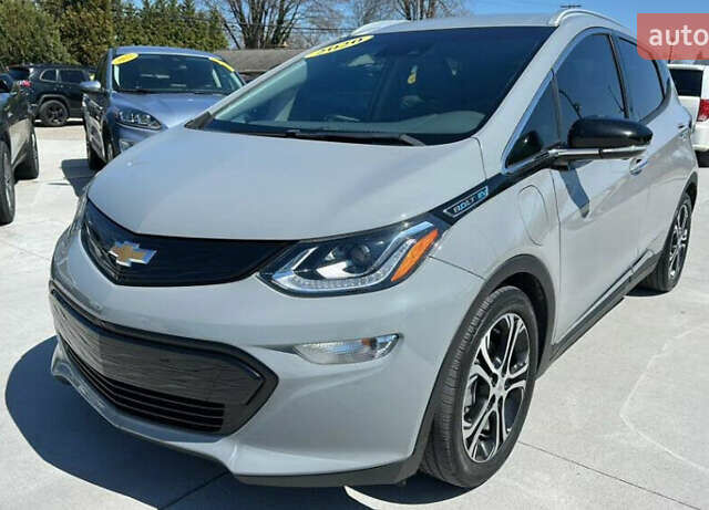 Серый Шевроле Bolt EV, объемом двигателя 0 л и пробегом 51 тыс. км за 10000 $, фото 1 на Automoto.ua