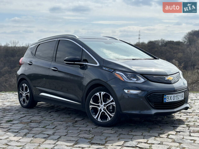 Серый Шевроле Bolt EV, объемом двигателя 0 л и пробегом 45 тыс. км за 16000 $, фото 1 на Automoto.ua