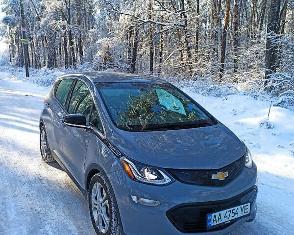 Серый Шевроле Bolt EV, объемом двигателя 0 л и пробегом 72 тыс. км за 16500 $, фото 1 на Automoto.ua