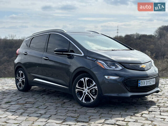 Серый Шевроле Bolt EV, объемом двигателя 0 л и пробегом 45 тыс. км за 16000 $, фото 1 на Automoto.ua