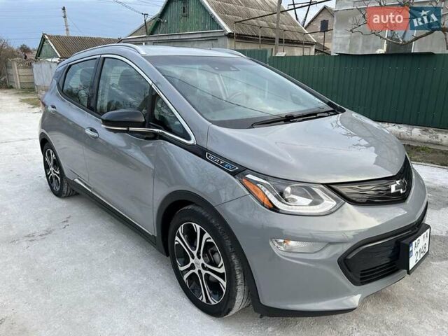 Серый Шевроле Bolt EV, объемом двигателя 0 л и пробегом 99 тыс. км за 15999 $, фото 1 на Automoto.ua