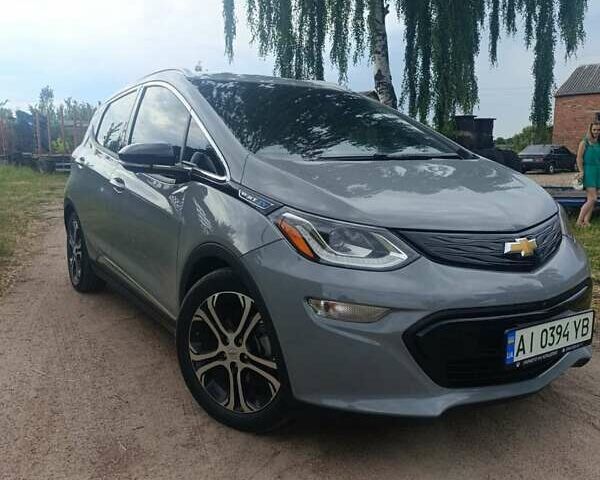 Сірий Шевроле Bolt EV, об'ємом двигуна 0 л та пробігом 28 тис. км за 17500 $, фото 1 на Automoto.ua