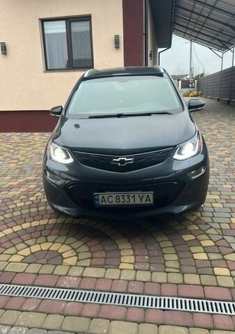 Серый Шевроле Bolt EV, объемом двигателя 0 л и пробегом 177 тыс. км за 16000 $, фото 1 на Automoto.ua