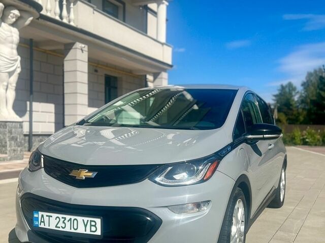 Серый Шевроле Bolt EV, объемом двигателя 0 л и пробегом 97 тыс. км за 16500 $, фото 1 на Automoto.ua