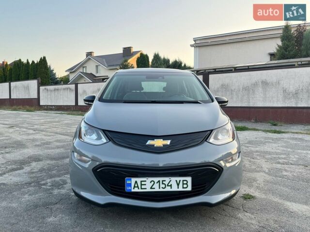 Серый Шевроле Bolt EV, объемом двигателя 0 л и пробегом 30 тыс. км за 19300 $, фото 1 на Automoto.ua