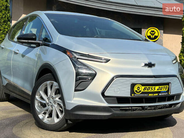 Серый Шевроле Bolt EV, объемом двигателя 0 л и пробегом 49 тыс. км за 19750 $, фото 1 на Automoto.ua