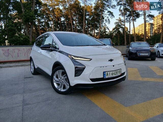 Серый Шевроле Bolt EV, объемом двигателя 0 л и пробегом 73 тыс. км за 14999 $, фото 1 на Automoto.ua
