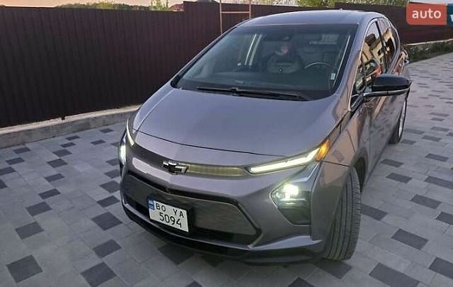 Сірий Шевроле Bolt EV, об'ємом двигуна 0 л та пробігом 46 тис. км за 16000 $, фото 1 на Automoto.ua