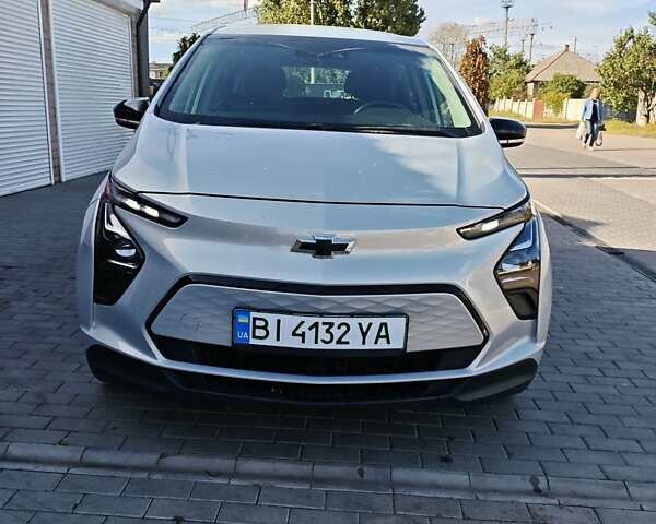 Серый Шевроле Bolt EV, объемом двигателя 0 л и пробегом 56 тыс. км за 18000 $, фото 1 на Automoto.ua