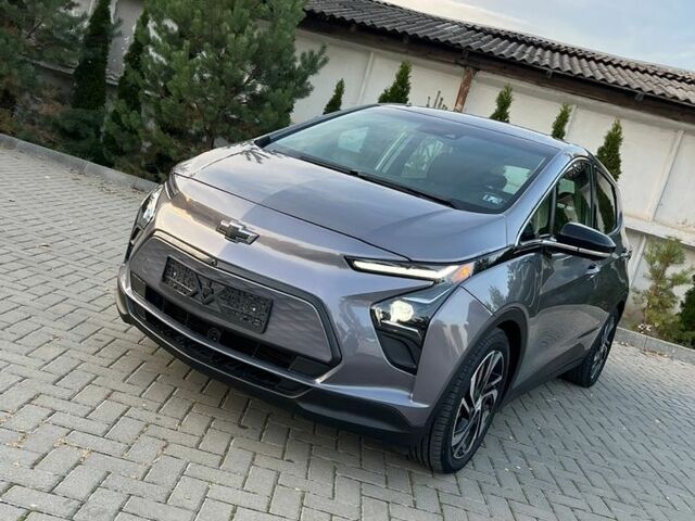 Серый Шевроле Bolt EV, объемом двигателя 0 л и пробегом 74 тыс. км за 18500 $, фото 1 на Automoto.ua