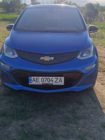 Синий Шевроле Bolt EV, объемом двигателя 0 л и пробегом 128 тыс. км за 13600 $, фото 1 на Automoto.ua
