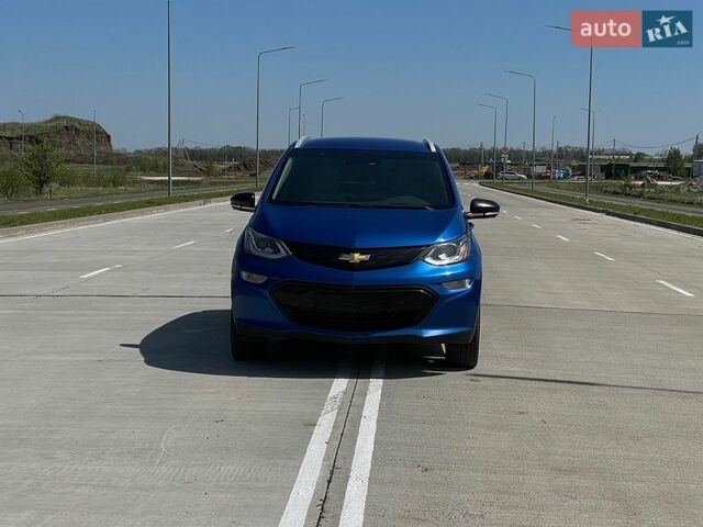 Синий Шевроле Bolt EV, объемом двигателя 0 л и пробегом 288 тыс. км за 15000 $, фото 1 на Automoto.ua