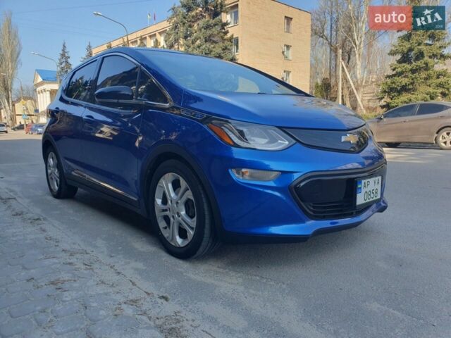 Синий Шевроле Bolt EV, объемом двигателя 0 л и пробегом 79 тыс. км за 15500 $, фото 1 на Automoto.ua