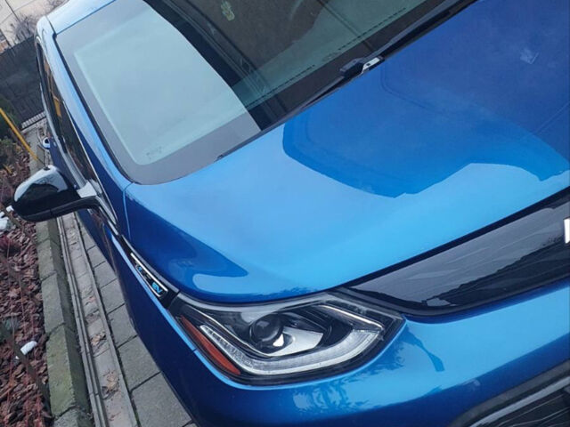 Синий Шевроле Bolt EV, объемом двигателя 0 л и пробегом 125 тыс. км за 13200 $, фото 1 на Automoto.ua