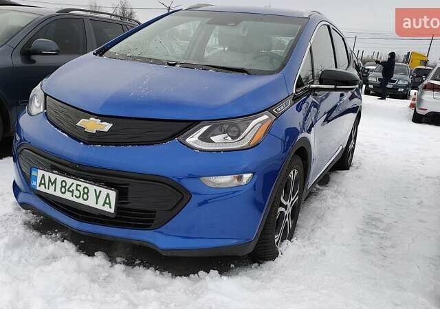 Синий Шевроле Bolt EV, объемом двигателя 0 л и пробегом 88 тыс. км за 16000 $, фото 1 на Automoto.ua