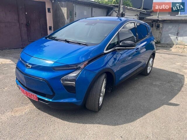 Синий Шевроле Bolt EV, объемом двигателя 0 л и пробегом 100 тыс. км за 14200 $, фото 1 на Automoto.ua