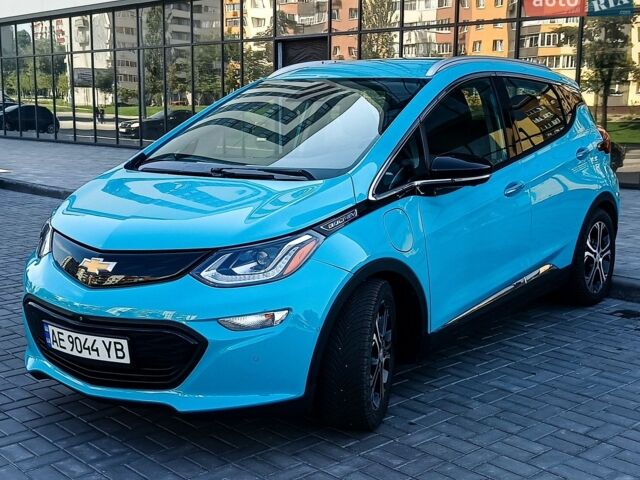 Синий Шевроле Bolt EV, объемом двигателя 0 л и пробегом 89 тыс. км за 15200 $, фото 1 на Automoto.ua