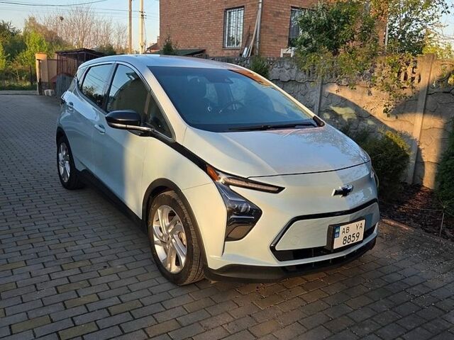 Синий Шевроле Bolt EV, объемом двигателя 0 л и пробегом 54 тыс. км за 17300 $, фото 1 на Automoto.ua