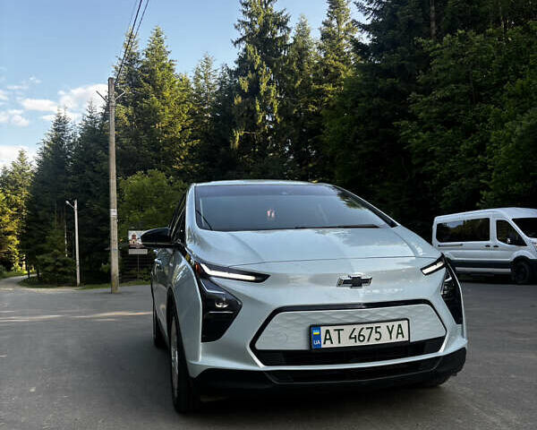 Синий Шевроле Bolt EV, объемом двигателя 0 л и пробегом 53 тыс. км за 17000 $, фото 1 на Automoto.ua