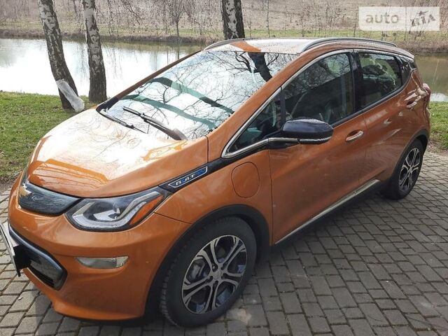 Оранжевый Шевроле Bolt EV, объемом двигателя 0 л и пробегом 42 тыс. км за 22999 $, фото 1 на Automoto.ua