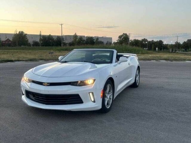 Белый Шевроле Камаро, объемом двигателя 3.6 л и пробегом 57 тыс. км за 4900 $, фото 1 на Automoto.ua