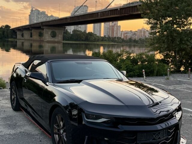 Черный Шевроле Камаро, объемом двигателя 3.7 л и пробегом 150 тыс. км за 14900 $, фото 1 на Automoto.ua