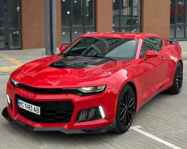 Красный Шевроле Камаро, объемом двигателя 3.6 л и пробегом 130 тыс. км за 28000 $, фото 1 на Automoto.ua