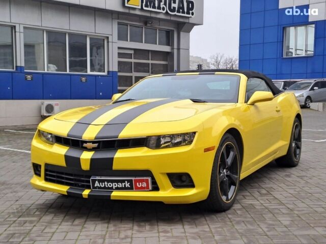 Желтый Шевроле Камаро, объемом двигателя 3.5 л и пробегом 106 тыс. км за 14940 $, фото 1 на Automoto.ua
