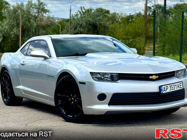 Серый Шевроле Камаро, объемом двигателя 3.5 л и пробегом 200 тыс. км за 9999 $, фото 1 на Automoto.ua