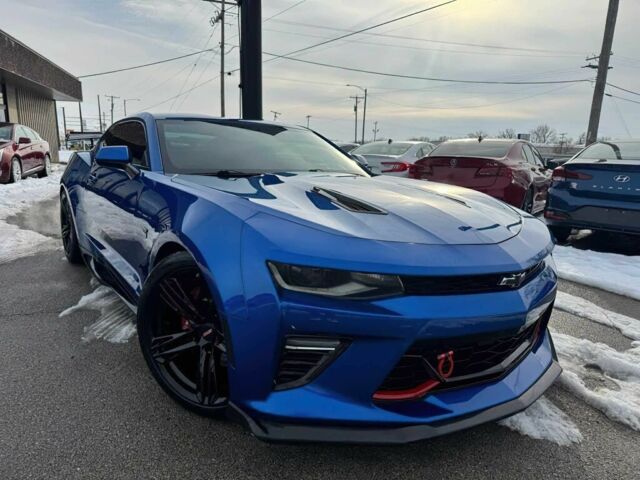 Синий Шевроле Камаро, объемом двигателя 6.2 л и пробегом 66 тыс. км за 5500 $, фото 1 на Automoto.ua