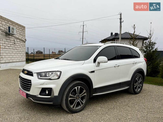 Білий Шевроле Каптіва, об'ємом двигуна 1.96 л та пробігом 180 тис. км за 15200 $, фото 1 на Automoto.ua
