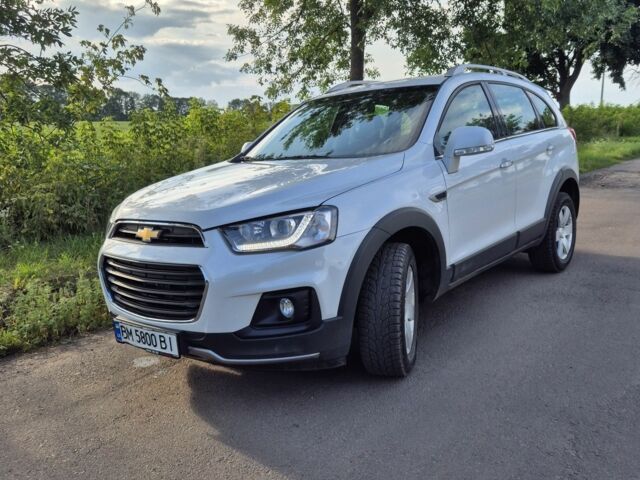 Белый Шевроле Каптива, объемом двигателя 2.4 л и пробегом 15 тыс. км за 14096 $, фото 1 на Automoto.ua