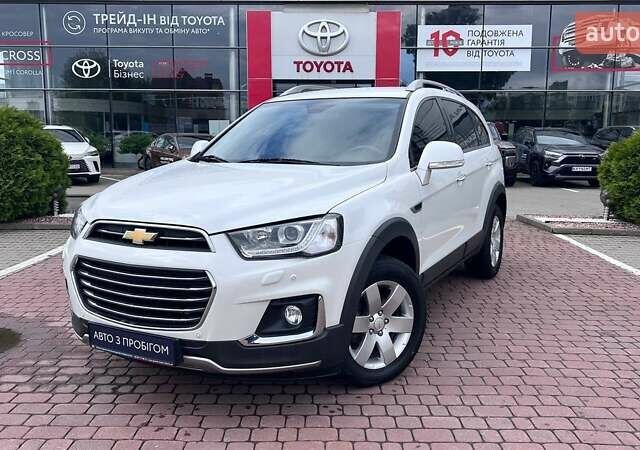 Белый Шевроле Каптива, объемом двигателя 2.23 л и пробегом 109 тыс. км за 15900 $, фото 1 на Automoto.ua