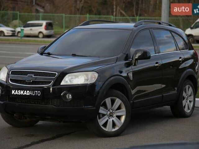 Чорний Шевроле Каптіва, об'ємом двигуна 1.99 л та пробігом 215 тис. км за 8400 $, фото 1 на Automoto.ua