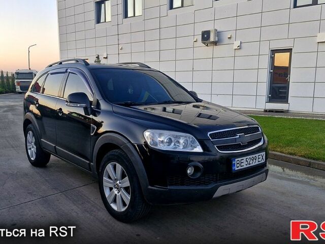 Черный Шевроле Каптива, объемом двигателя 3.2 л и пробегом 260 тыс. км за 7800 $, фото 1 на Automoto.ua