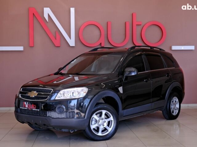 Черный Шевроле Каптива, объемом двигателя 2.4 л и пробегом 173 тыс. км за 6900 $, фото 1 на Automoto.ua