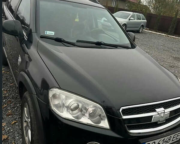 Черный Шевроле Каптива, объемом двигателя 1.99 л и пробегом 242 тыс. км за 7000 $, фото 1 на Automoto.ua