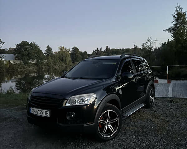 Чорний Шевроле Каптіва, об'ємом двигуна 2 л та пробігом 299 тис. км за 7150 $, фото 1 на Automoto.ua