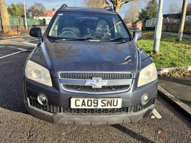 Черный Шевроле Каптива, объемом двигателя 2 л и пробегом 158 тыс. км за 2830 $, фото 1 на Automoto.ua