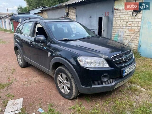 Чорний Шевроле Каптіва, об'ємом двигуна 2.4 л та пробігом 115 тис. км за 7578 $, фото 1 на Automoto.ua