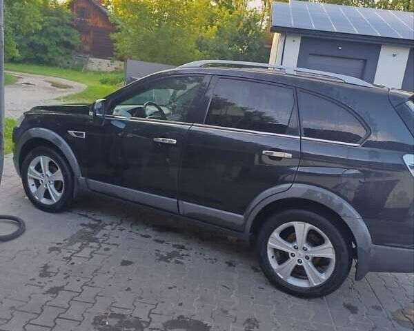 Черный Шевроле Каптива, объемом двигателя 2.2 л и пробегом 223 тыс. км за 10300 $, фото 1 на Automoto.ua