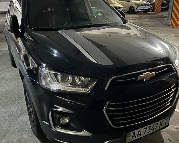 Чорний Шевроле Каптіва, об'ємом двигуна 2.38 л та пробігом 61 тис. км за 17500 $, фото 1 на Automoto.ua