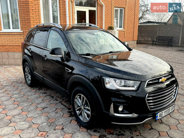 Черный Шевроле Каптива, объемом двигателя 2.23 л и пробегом 41 тыс. км за 18200 $, фото 1 на Automoto.ua
