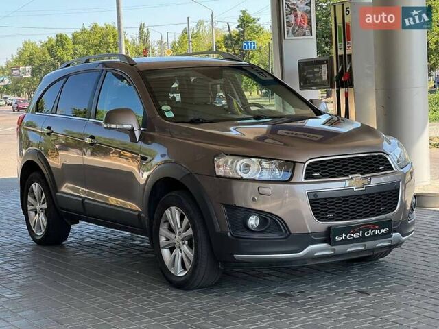 Коричневый Шевроле Каптива, объемом двигателя 2.2 л и пробегом 228 тыс. км за 11999 $, фото 1 на Automoto.ua