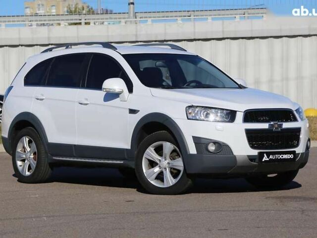Шевроле Каптива, объемом двигателя 2.2 л и пробегом 180 тыс. км за 11000 $, фото 1 на Automoto.ua