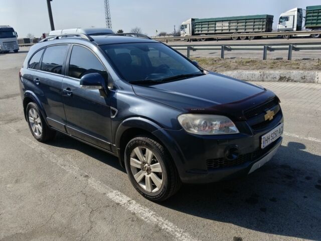 Сірий Шевроле Каптіва, об'ємом двигуна 2.4 л та пробігом 260 тис. км за 7700 $, фото 1 на Automoto.ua