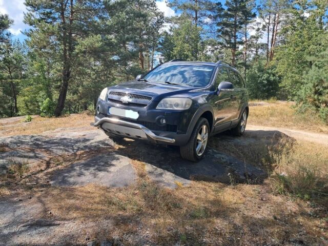 Серый Шевроле Каптива, объемом двигателя 2 л и пробегом 265 тыс. км за 6700 $, фото 1 на Automoto.ua